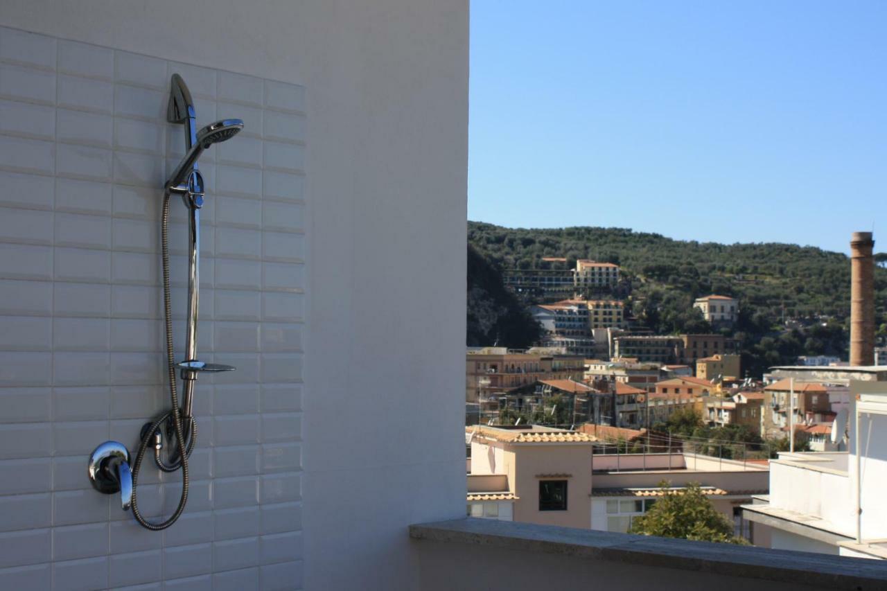 Appartement Casa Bice Amazing View Of Vesuvius à Sorrente Extérieur photo